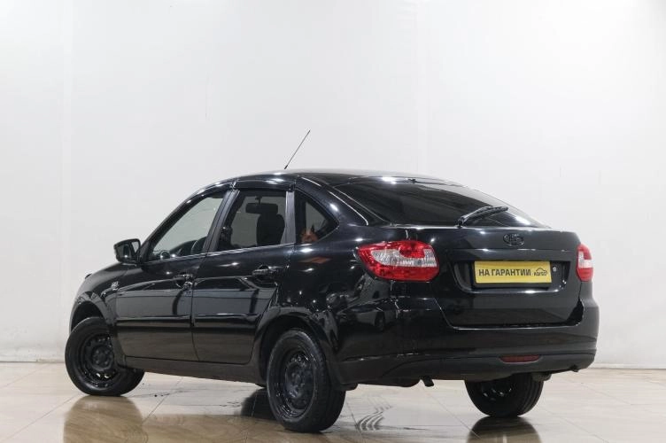 ВАЗ (LADA) Granta 4 из 5