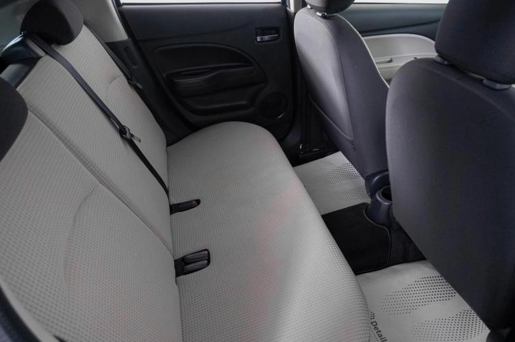 Mitsubishi Mirage 10 из 22