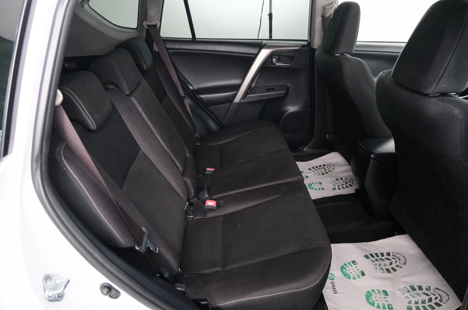 Toyota RAV4 21 из 22