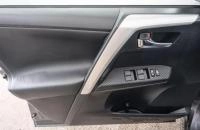 Toyota RAV4 17 из 20