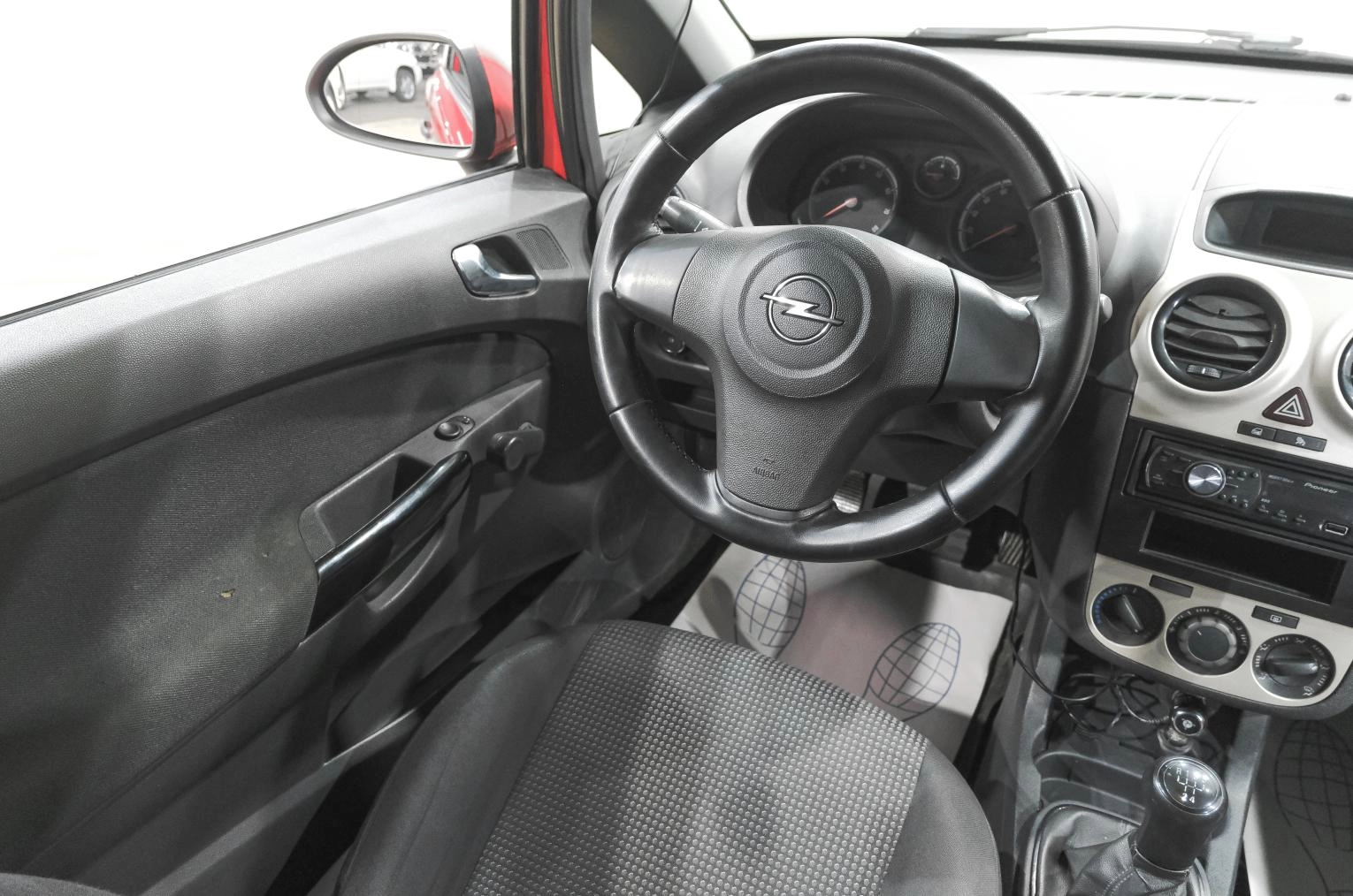 Opel Corsa 9 из 19