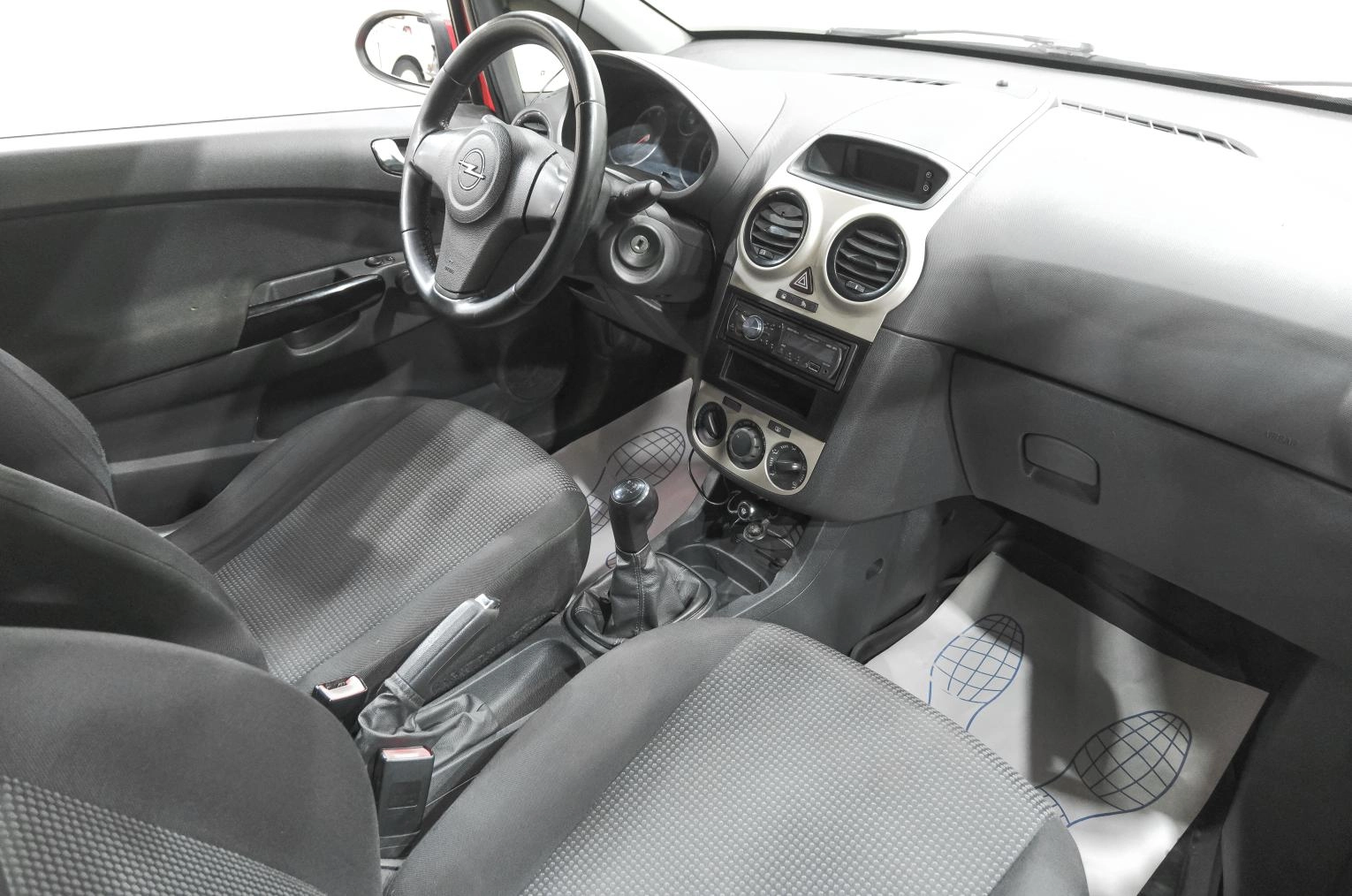 Opel Corsa 8 из 19