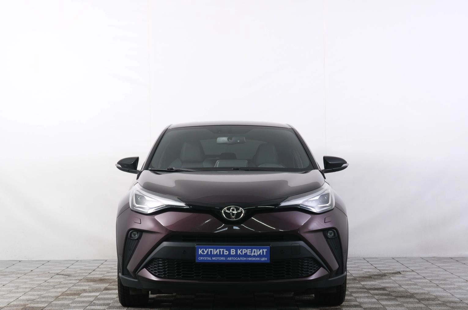 Toyota C-HR 2 из 26