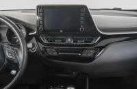 Toyota C-HR 19 из 26