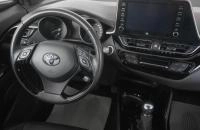 Toyota C-HR 12 из 26