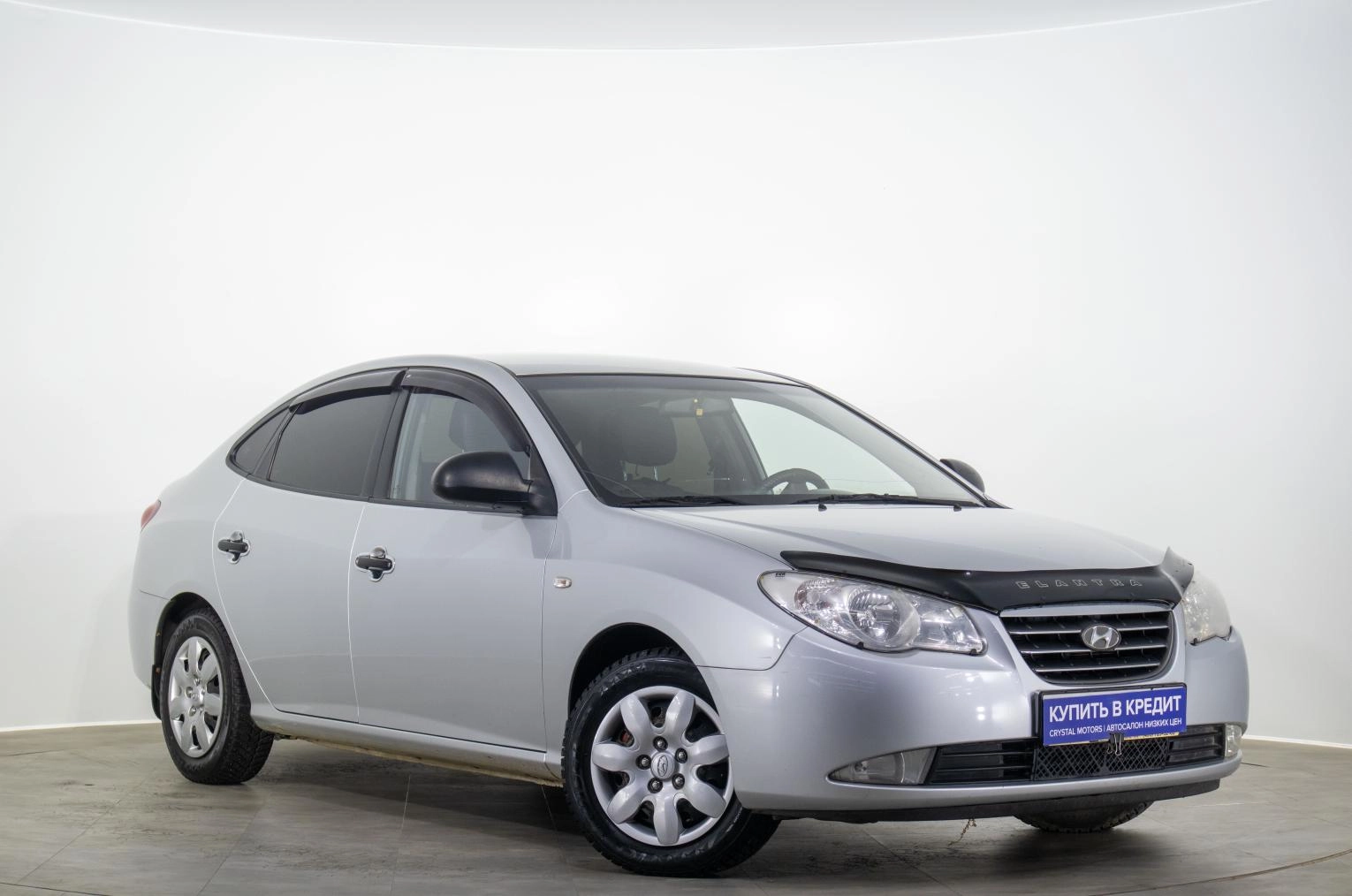 Hyundai Elantra 1 из 16