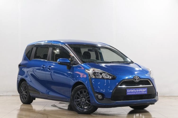 Toyota Sienta 1 из 5
