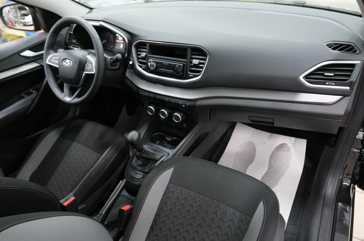 ВАЗ (LADA) Vesta 19 из 23