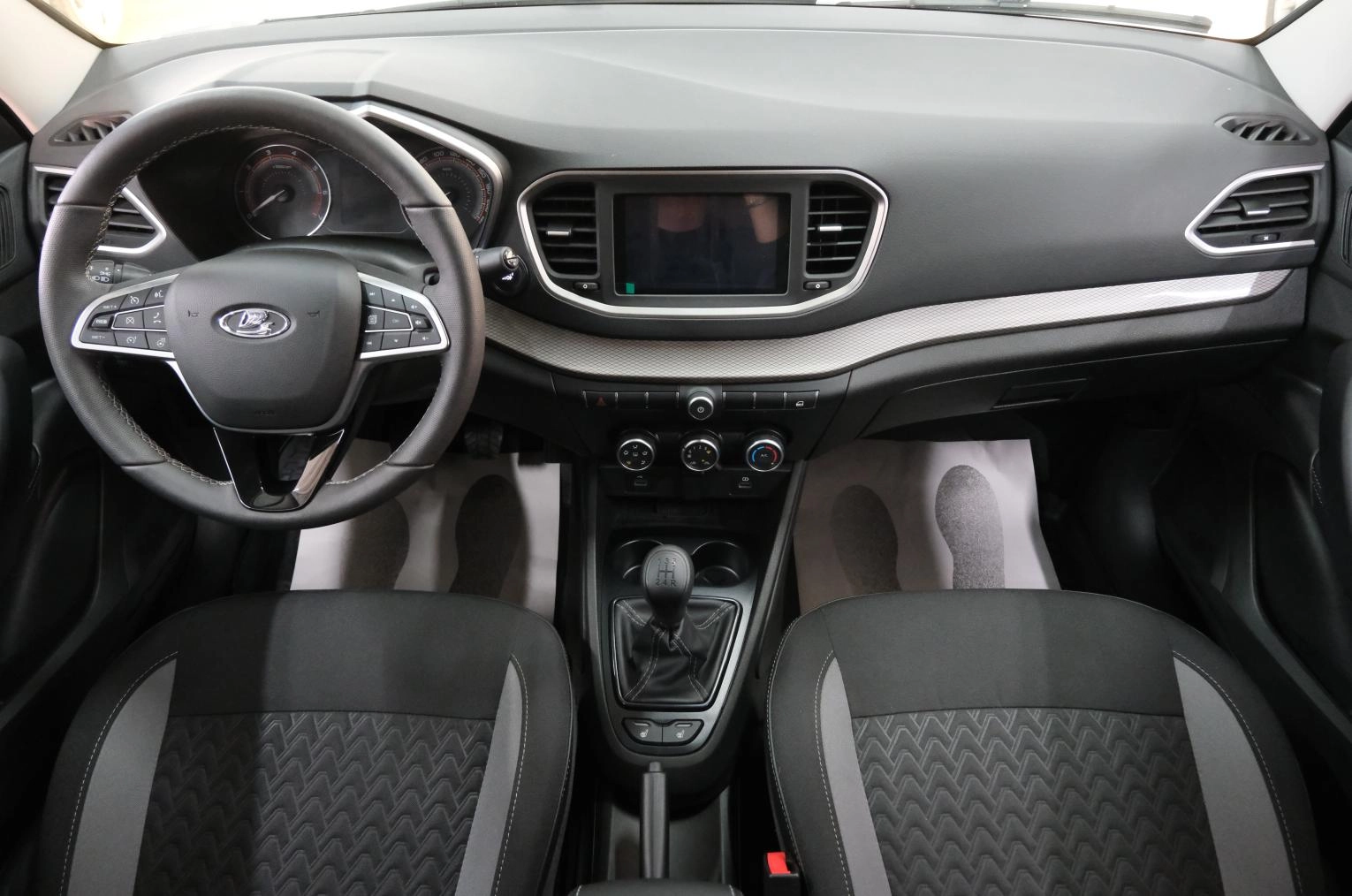 ВАЗ (LADA) Vesta 14 из 25