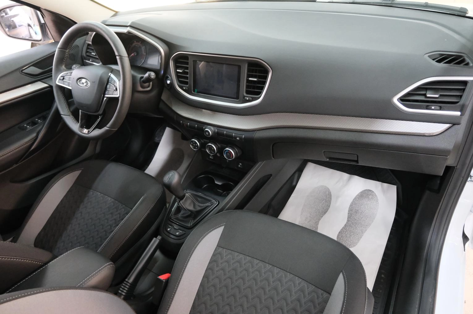 ВАЗ (LADA) Vesta 21 из 25