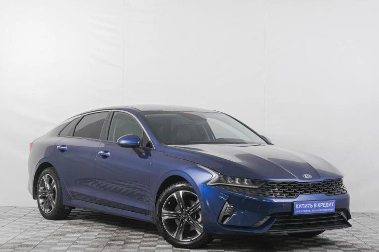 KIA K5 2020 года