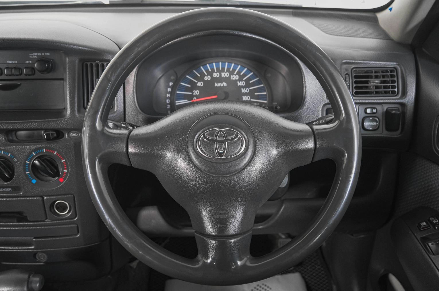 Toyota Succeed 15 из 21