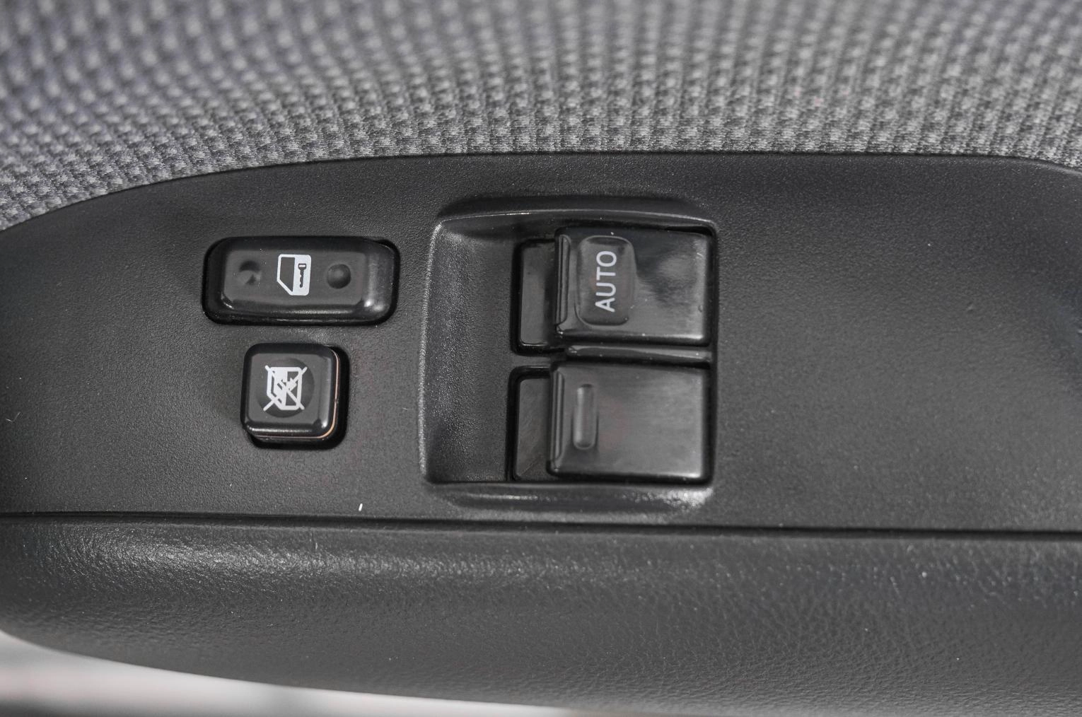 Toyota Succeed 21 из 21