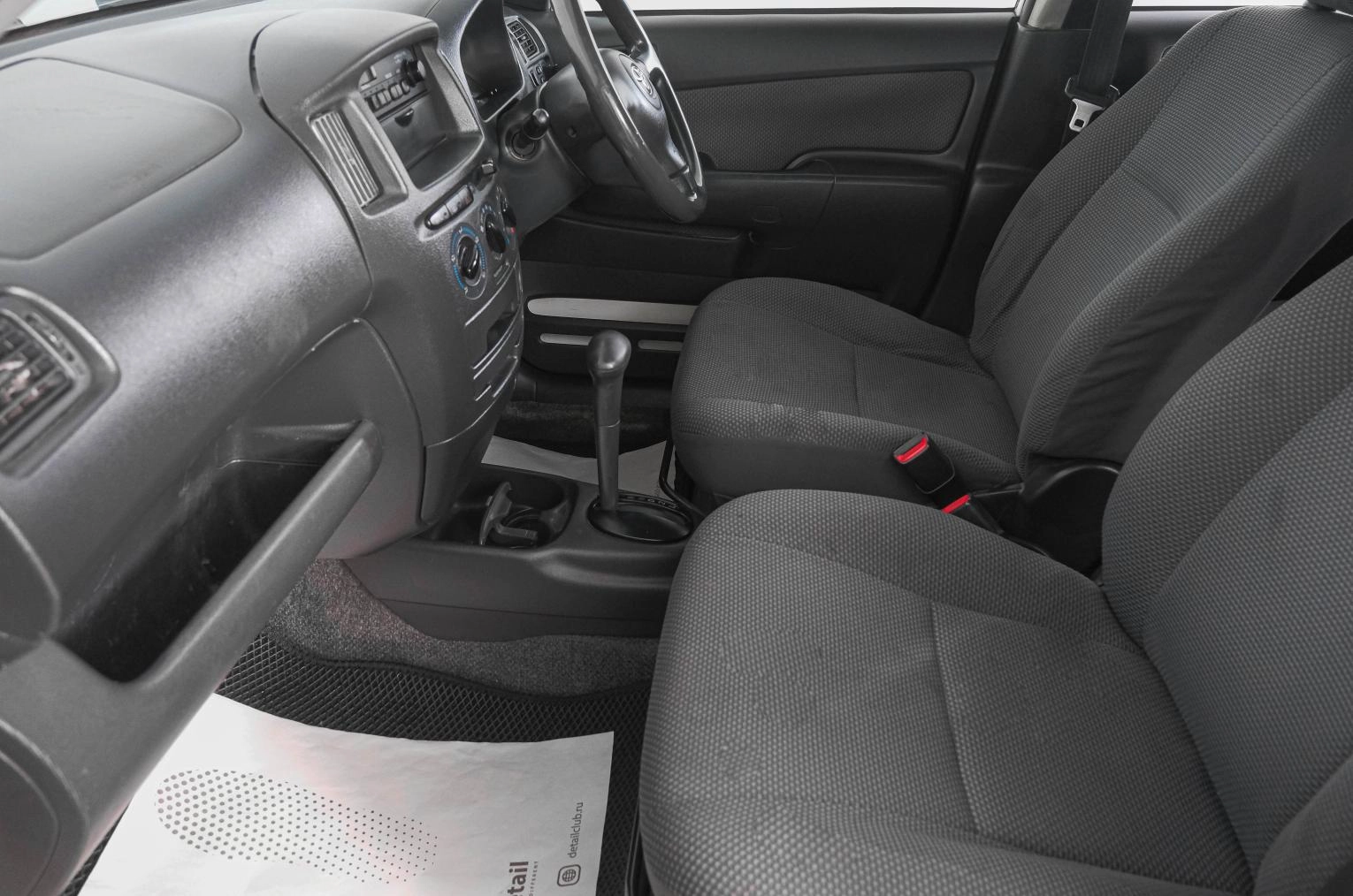 Toyota Succeed 8 из 21