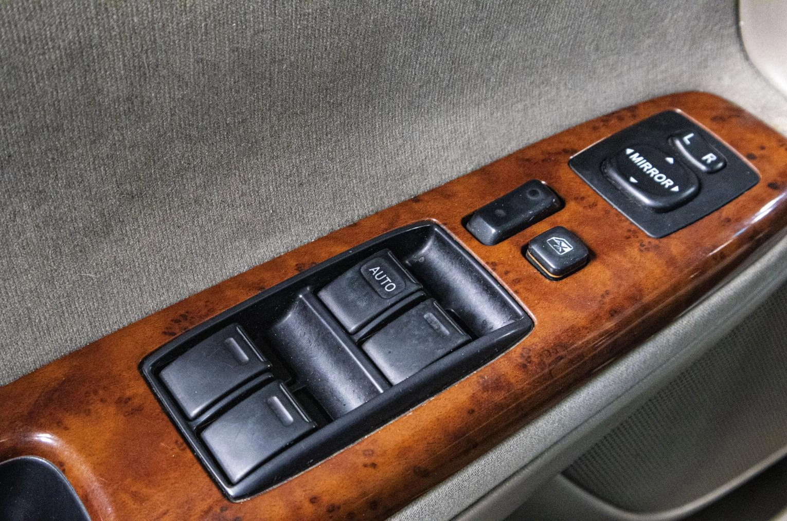 Toyota Camry 7 из 20