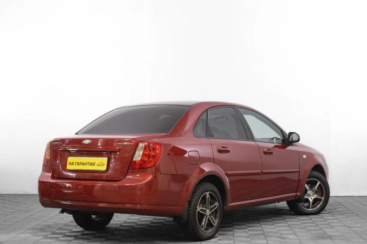 Chevrolet Lacetti 4 из 5