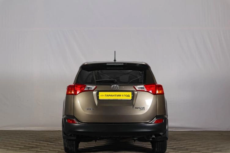 Toyota RAV4 5 из 5