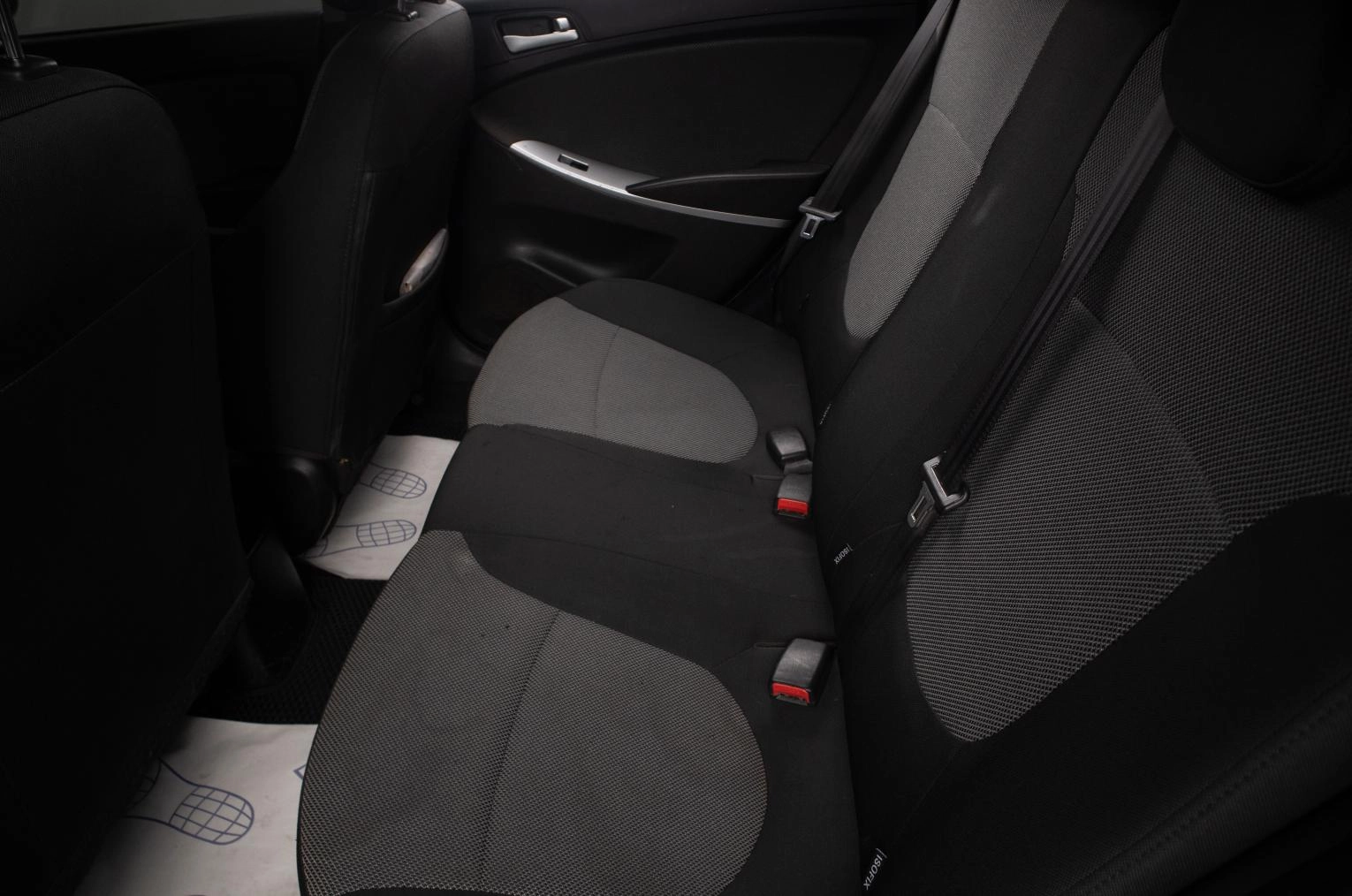 Hyundai Solaris 17 из 17