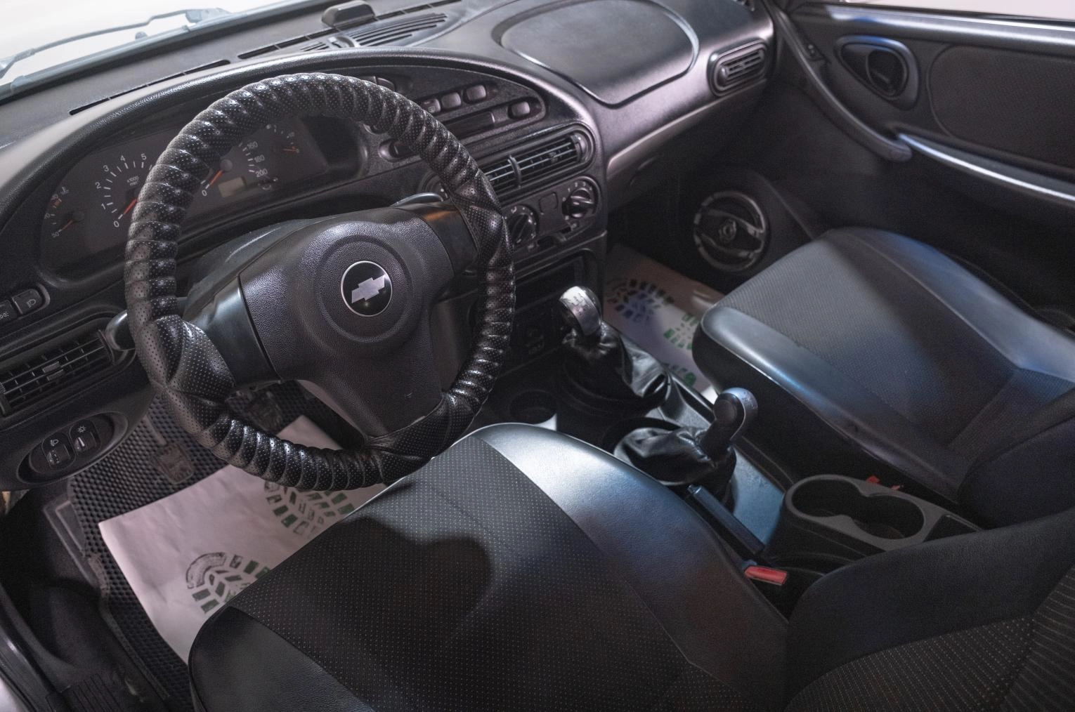 Chevrolet Niva 7 из 19