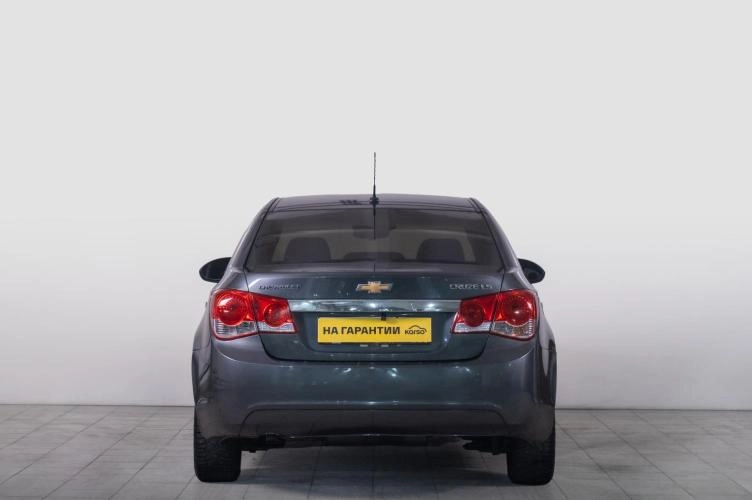 Chevrolet Cruze 4 из 5