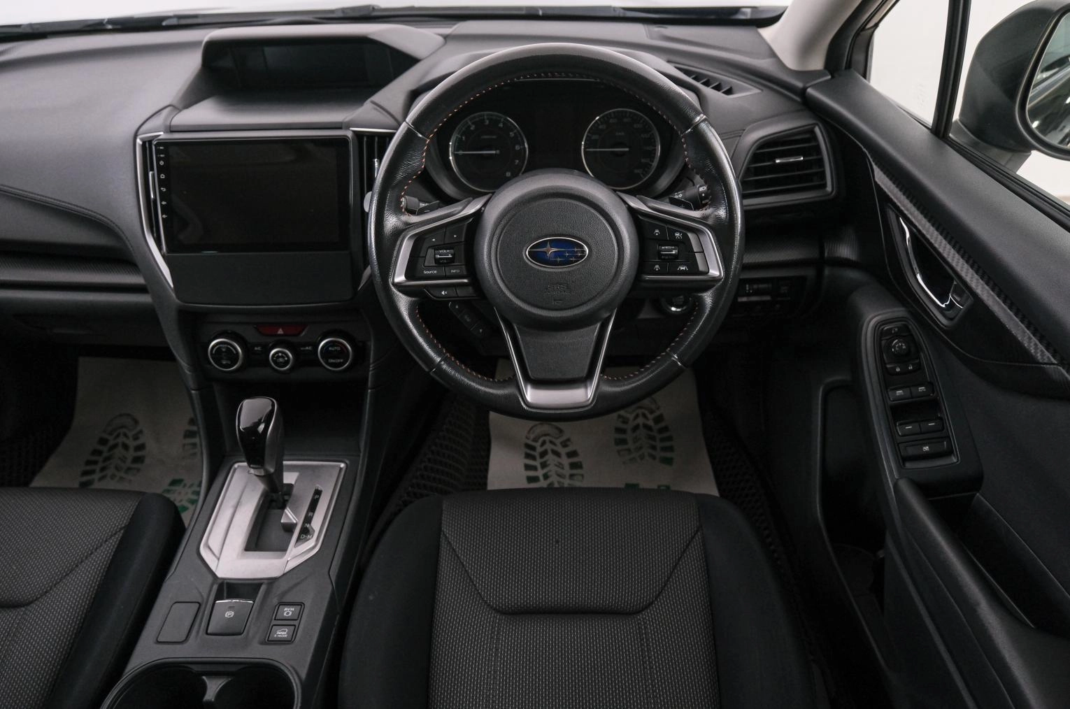 Subaru XV 14 из 21