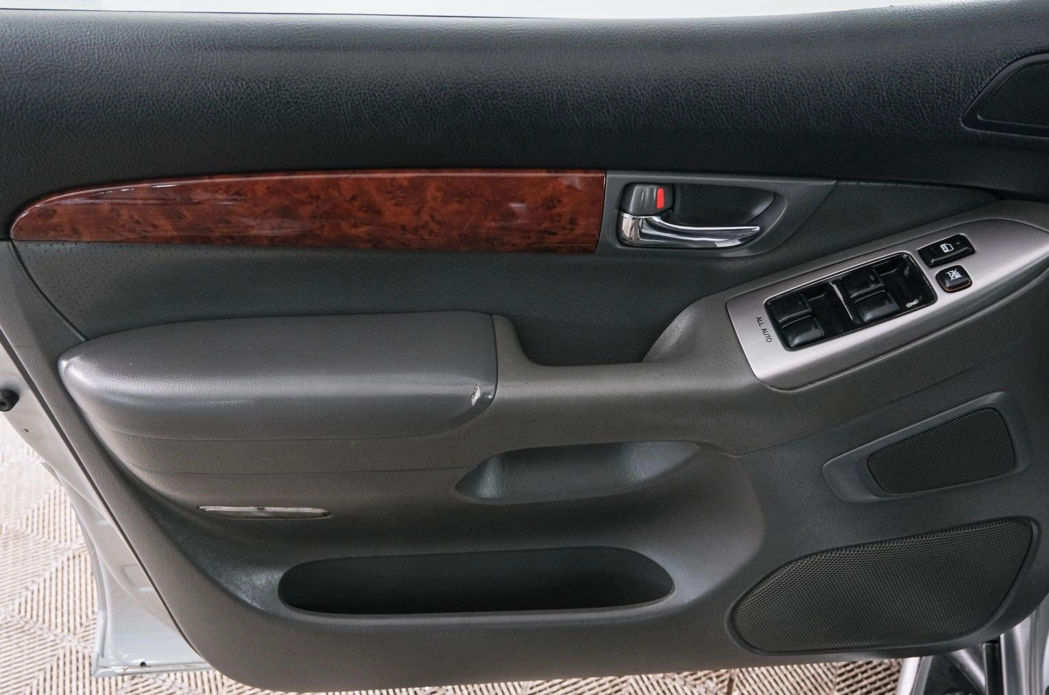 Toyota Land Cruiser Prado 19 из 22