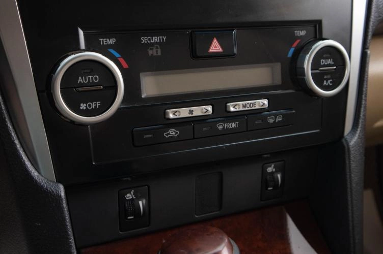 Toyota Camry 22 из 29