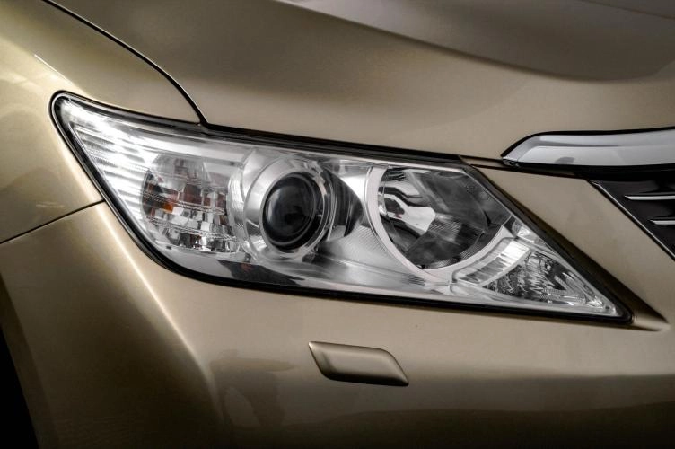 Toyota Camry 8 из 29