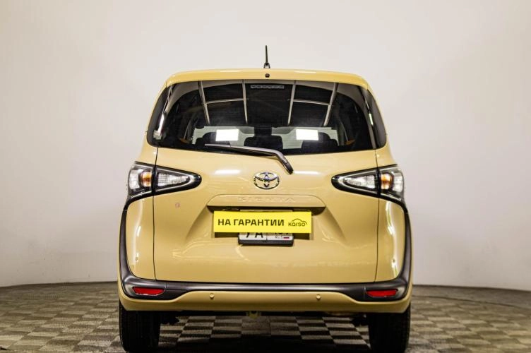 Toyota Sienta 5 из 5