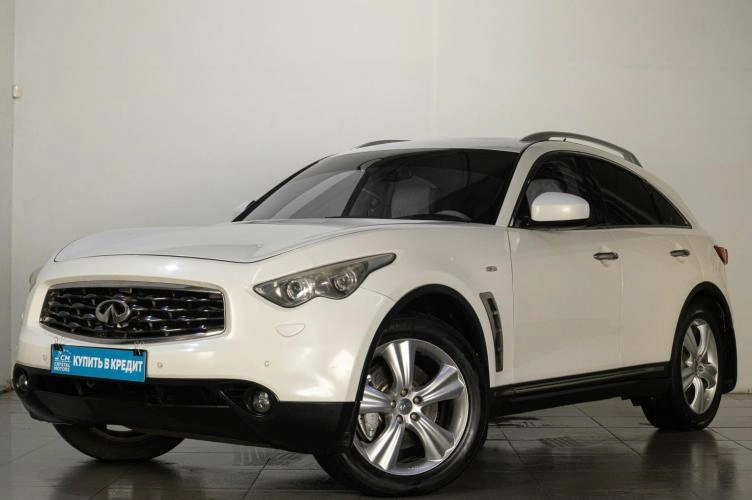Infiniti FX37 3 из 5