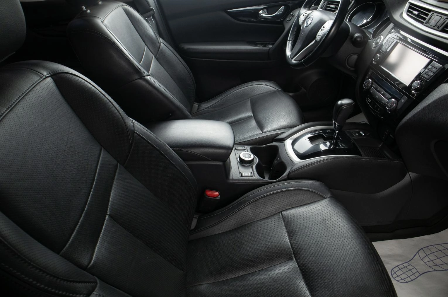 Nissan Qashqai 17 из 19