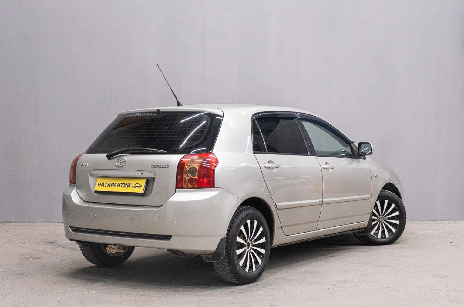 Toyota Corolla 6 из 18