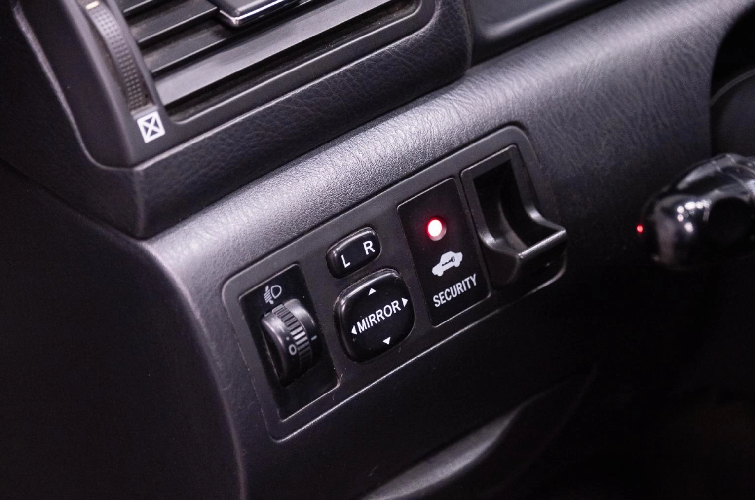 Toyota Corolla 8 из 18