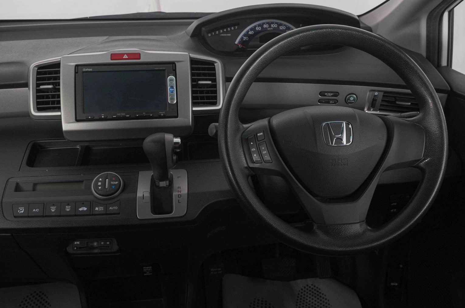 Honda Freed 14 из 21