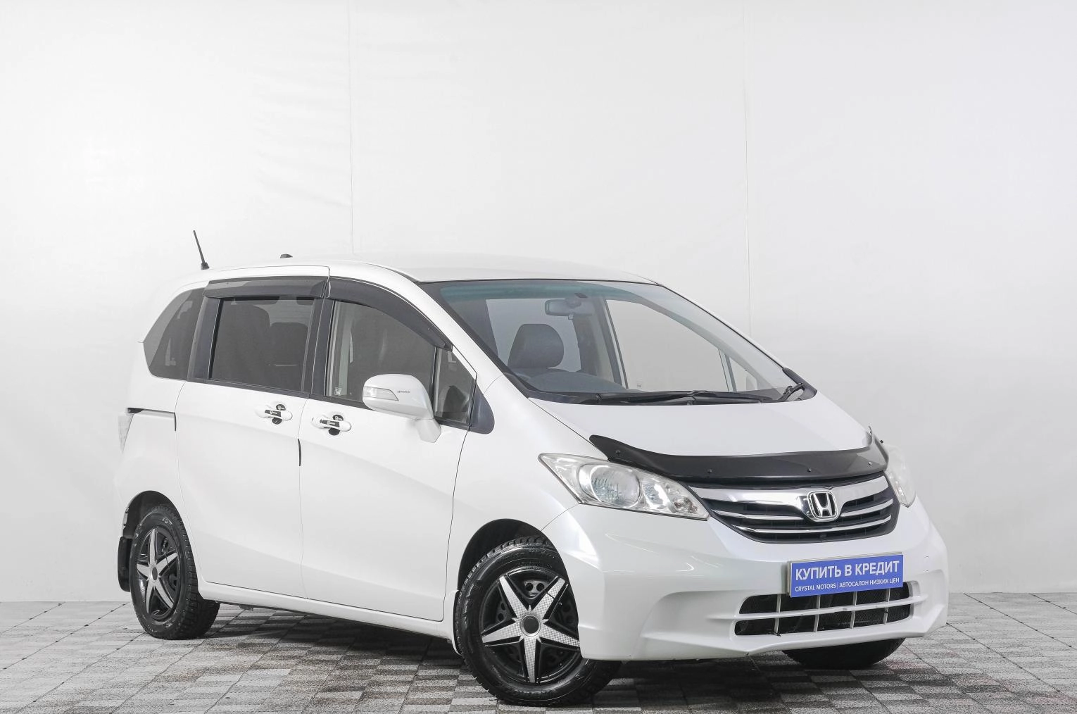 Honda Freed 1 из 21