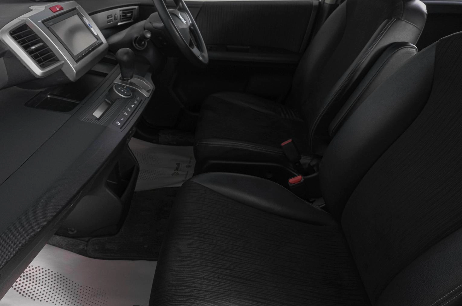 Honda Freed 8 из 21