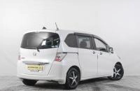 Honda Freed 6 из 21