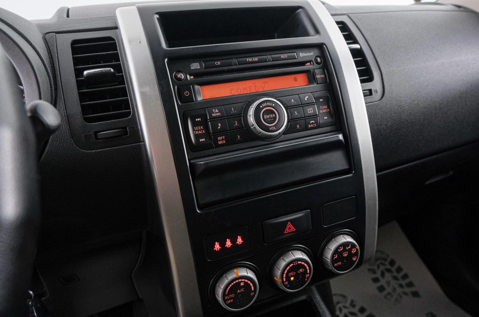 Nissan X-Trail 15 из 21