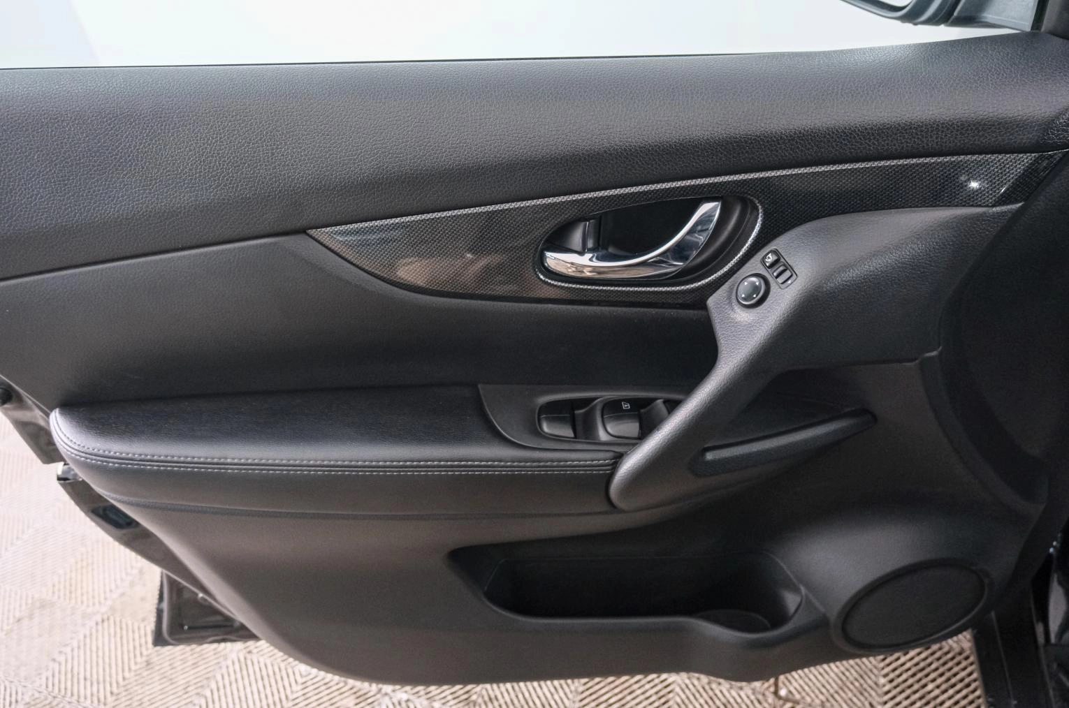 Nissan X-Trail 20 из 24