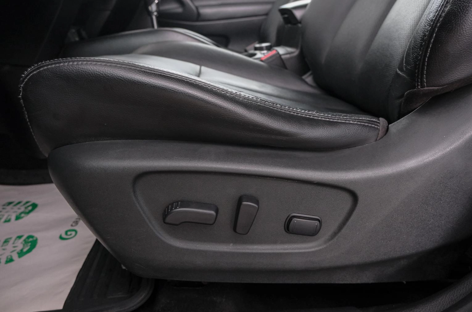 Nissan X-Trail 21 из 24