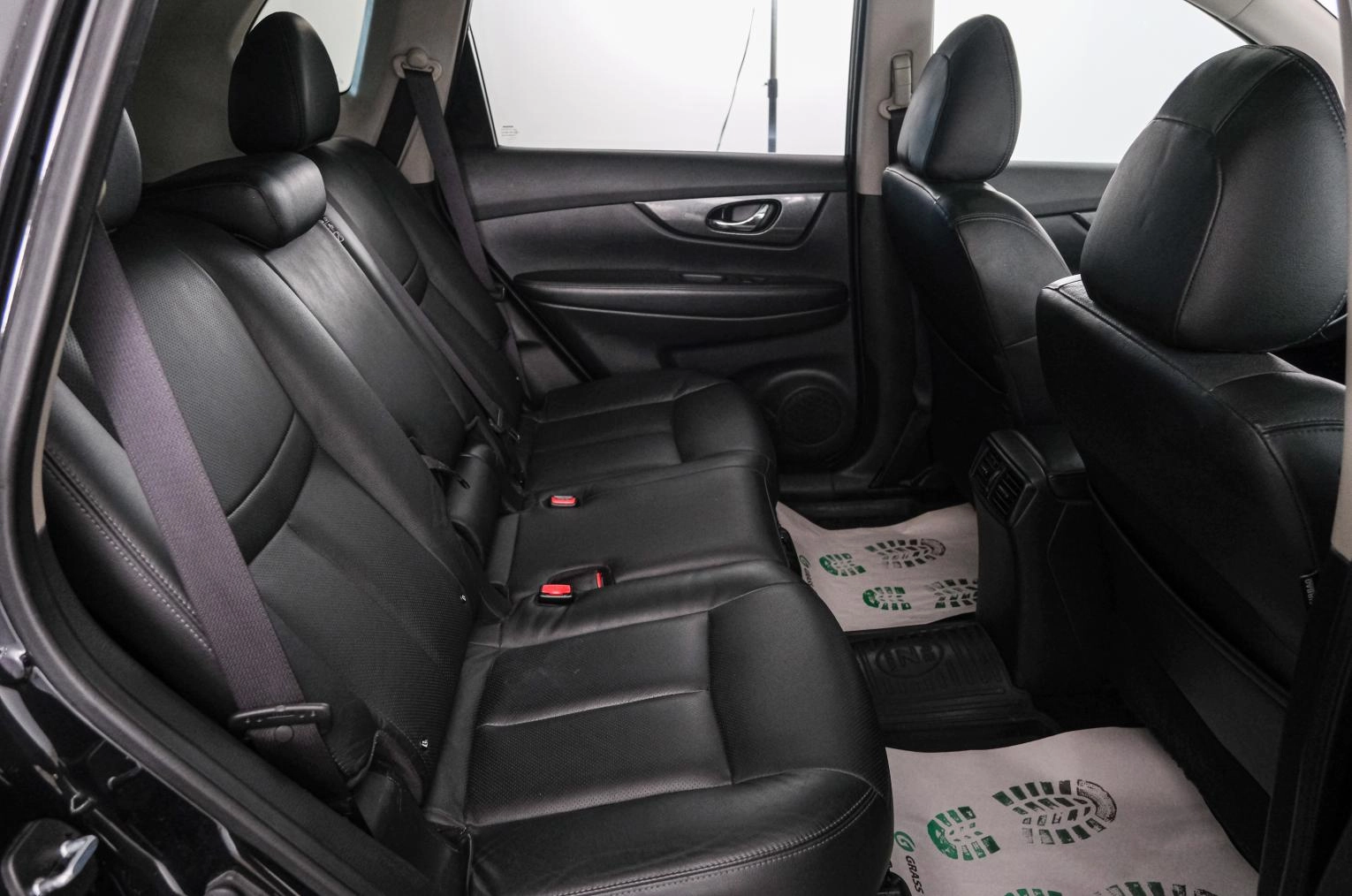 Nissan X-Trail 23 из 24