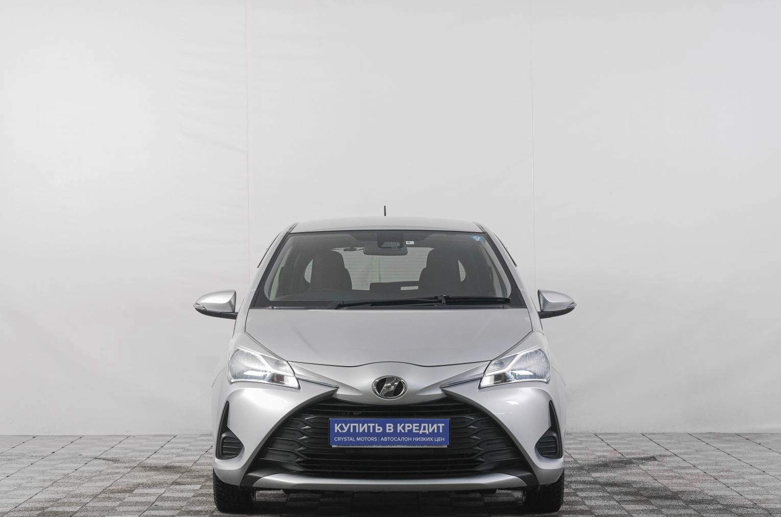 Toyota Vitz 2 из 19