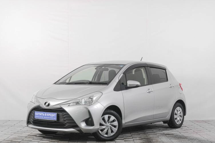 Toyota Vitz 3 из 5