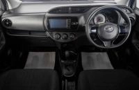 Toyota Vitz 12 из 19