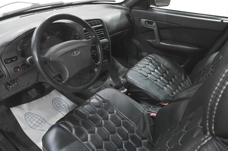 ВАЗ (LADA) 2110 8 из 21