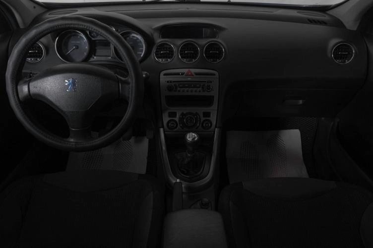 Peugeot 308 13 из 21