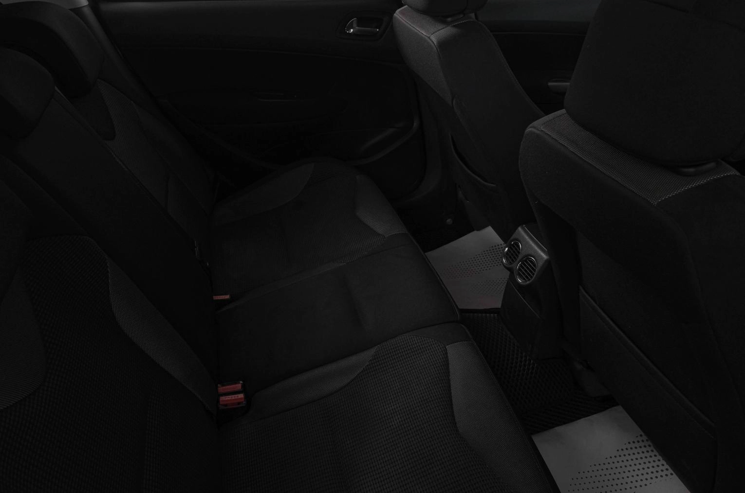 Peugeot 308 10 из 21