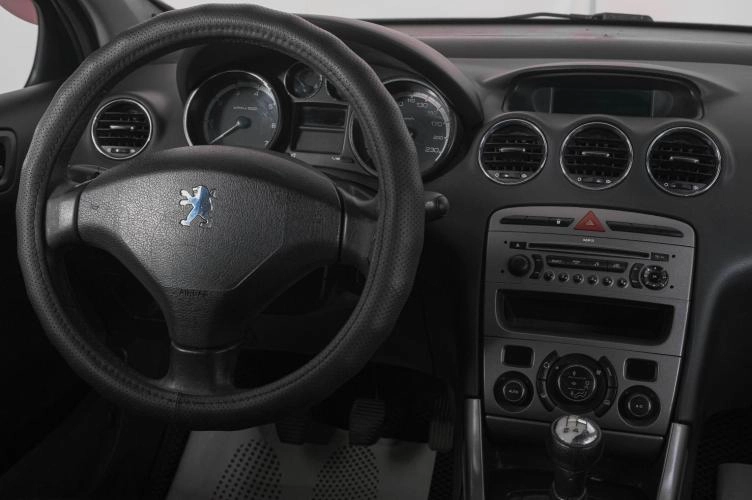 Peugeot 308 12 из 21