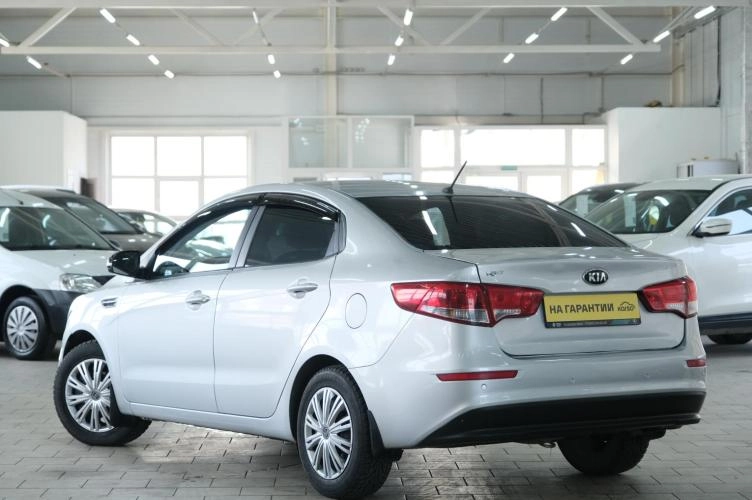 KIA Rio 4 из 5