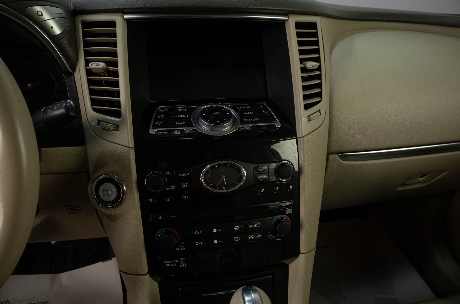 Infiniti FX35 15 из 24